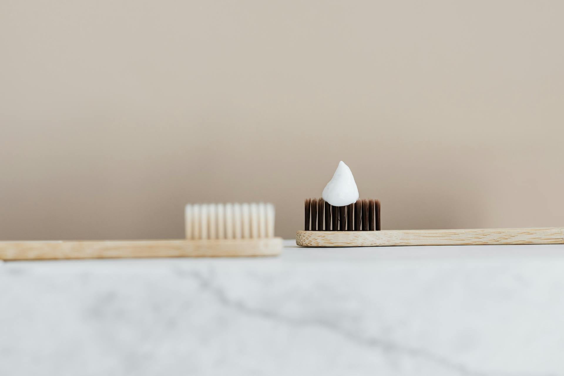 Remineralizing Hydroxyapatite Toothpaste