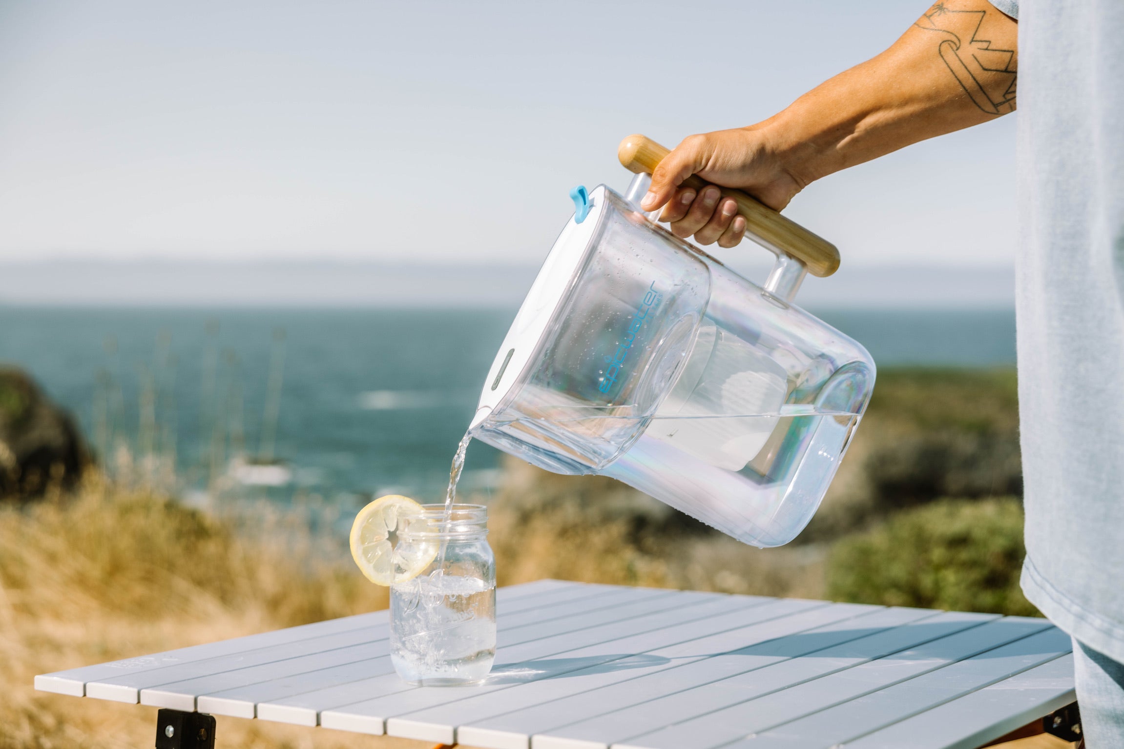 Pitchers & Dispensers